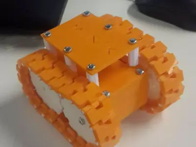 Tracked arduino tank robot printable and minimal for university  3D print model