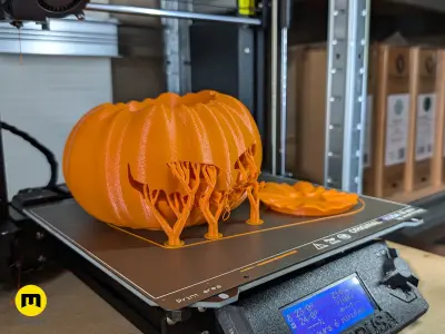 Spooky Halloween Pumpkin Lantern free Free 3D print model