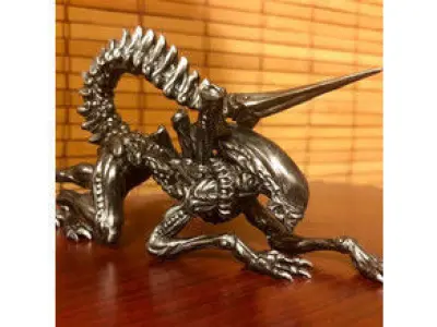 Alien figurine 3D print model 3D model