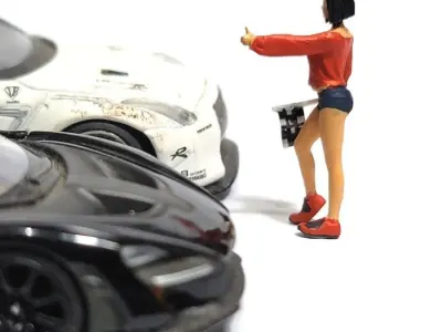 Figure Molly racing girl 1-64 scale diorama miniature 3D print model