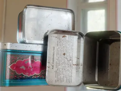 Soviet Russia Tea Leaf Coffee Tin Decoration  3D model