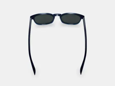 Elio Sunglasses in Inlet Crystal 3D model