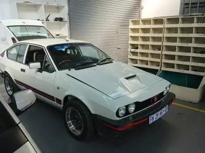 alfa gtv bonnet air grill 3D model