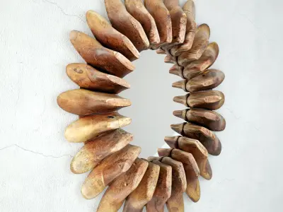 Old Wood Shoe Form Mirror 3D model