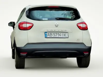 Renault Captur 2015 Low-poly 3D model