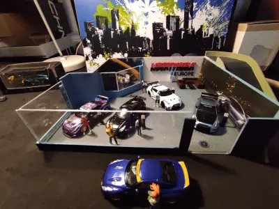 CAR SHOWROOM DIECAST 3D print model