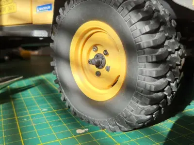 RC Camel Trophy Beadlock Rims with caps 3D print model