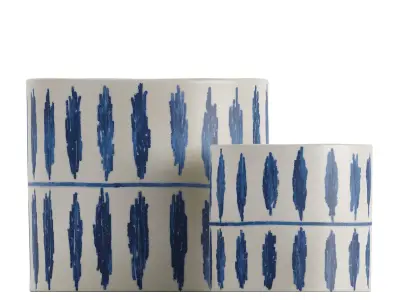 Blue and White Aztec Design Vase 3D model