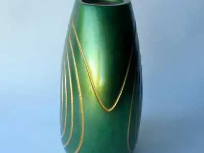 Vase 9 with gold swirls 3D print model