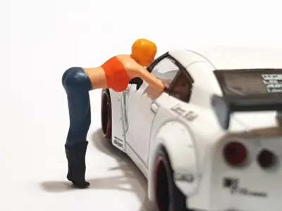 Figure Reni Sexy Girl 1-64 Scale 3D print model