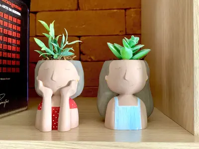 VASE MOTHER OR WIFE Free 3D print model