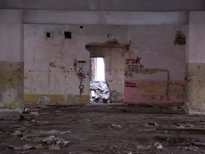 Photo Textures Reference Pack Abandoned and Old Destroyed House 3D model