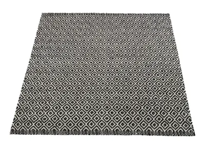 Crystal Black White Indoor Outdoor Area Rug Low-poly 3D model