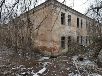 Photo Textures Reference Pack Abandoned and Old Destroyed House 3D model