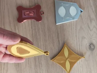 Reflective 2D shapes for decoration 3D print model