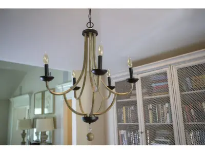 Winget Light Candle Style Traditional Chandelier 3D model