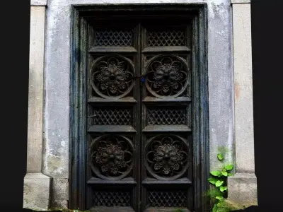 rusty iron doors ancient abandoned castle PBR photogrammetry Low-poly 3D model