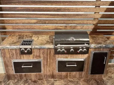 12th Scale Outdoor Gas Grill and Doors 3D print model