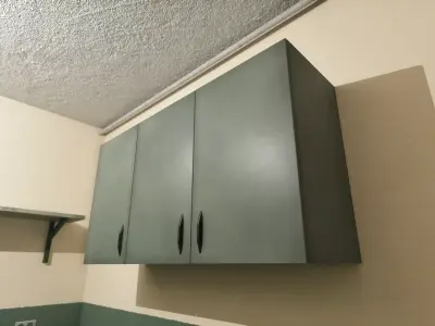 Wall Cabinet Low-poly 3D model get