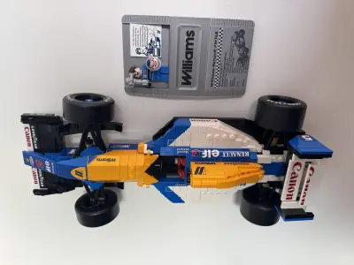 LEGO F1 Wall Mount Williams FW14 and Mclaren MP4 4 3D print model