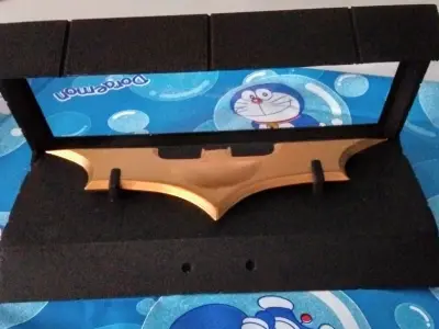 Batarang in display case 3D print model