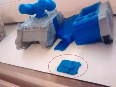 Tank door with Custom Emblem Free 3D print model