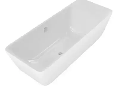 White Porcelain Bathtub 3D model