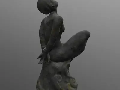 Woman sculpture Low-poly 3D model