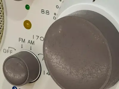 radio 13 3D model