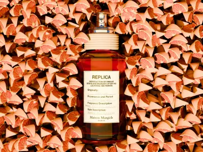 Product Aura - Make products POP with procedural scenes 3D model