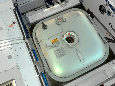  ISS Space Station Pressure Hatch Silver 