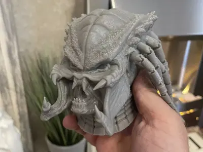 Predator Head with Dreadlocks STL 3D Print Files 3D print model