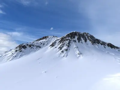 Snow Mountain 09 Low-poly 3D model