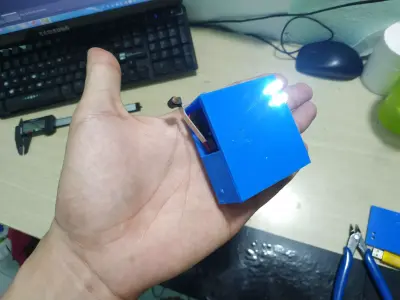 the box of Automatic closet door light  3D model