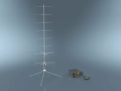  Portable Tactical Transceiver with Circular Polarized Antenna 