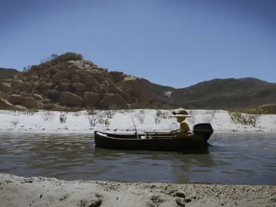 Desert Movie CGI Low-poly 3D model