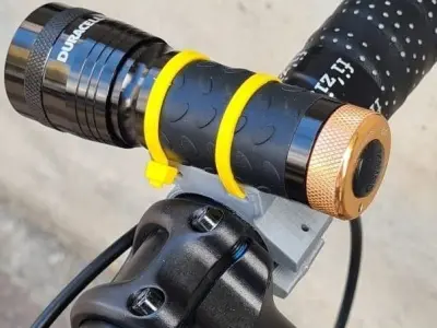 Universal Flashlight Mount for Bicycles 3D print model