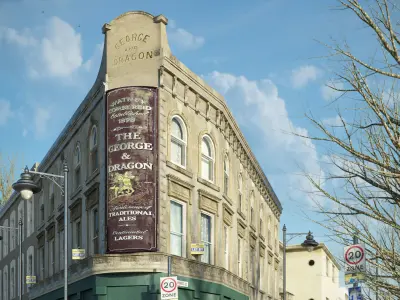 VRay - C4D Scene files - Old London Pub Exterior Scene 3D model