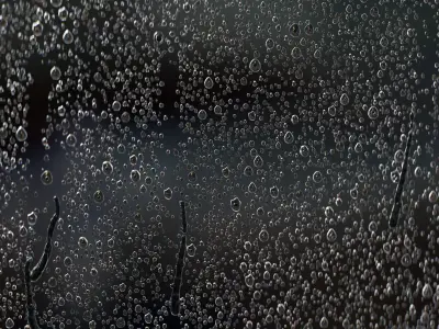 Water Dripping on Window Glass  100 Frame Baked VFX Simulation Low-poly 3D model