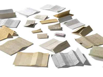 Folded Papers Low-poly 3D model