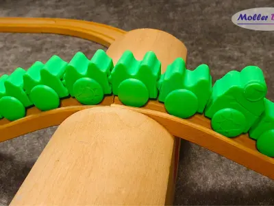 Flexible crocodile train 3D print model