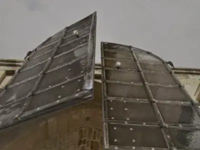 Old Basement Door Free low-poly 3D model