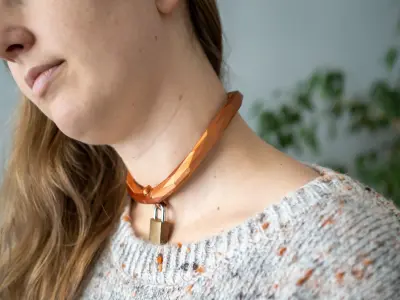 Low Poly Collar 3D print model copper padlock bracelet Free 3D print model