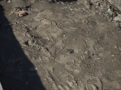 Concrete pit with sand Low-poly 3D model