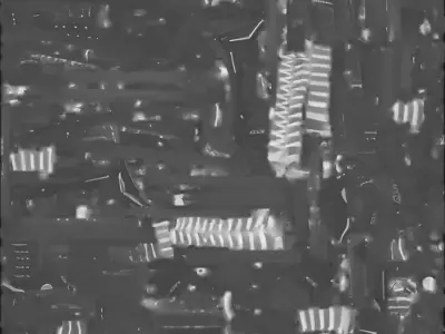 Charged Futuristic Laser Rifle 3D Model SciFi Energy Weapon Low-poly 3D model