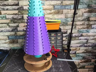 Dancing Christmas Tree Free 3D print model