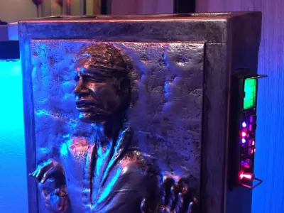 Solo in carbonite HQ 3D printable 1-4 Scale 62cm 3D print model