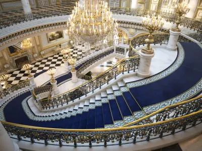  Palace Main Entrance Lobby 