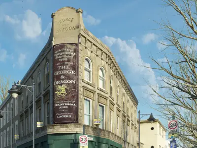 VRay - C4D Scene files - Old London Pub Exterior Scene 3D model