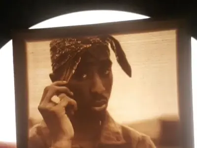 3D Printable  2-Pac picture in frame  3D print model